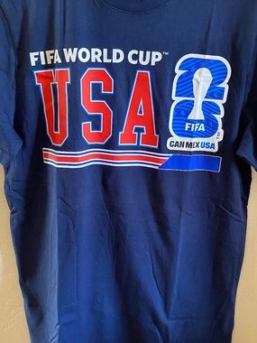 NWT Men's FIFA World Cup USA 2026 t-shirt size Medium